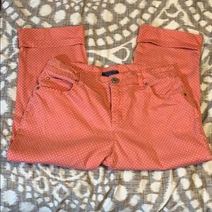 Women’s Bandolino Pink/White Capris Size 8